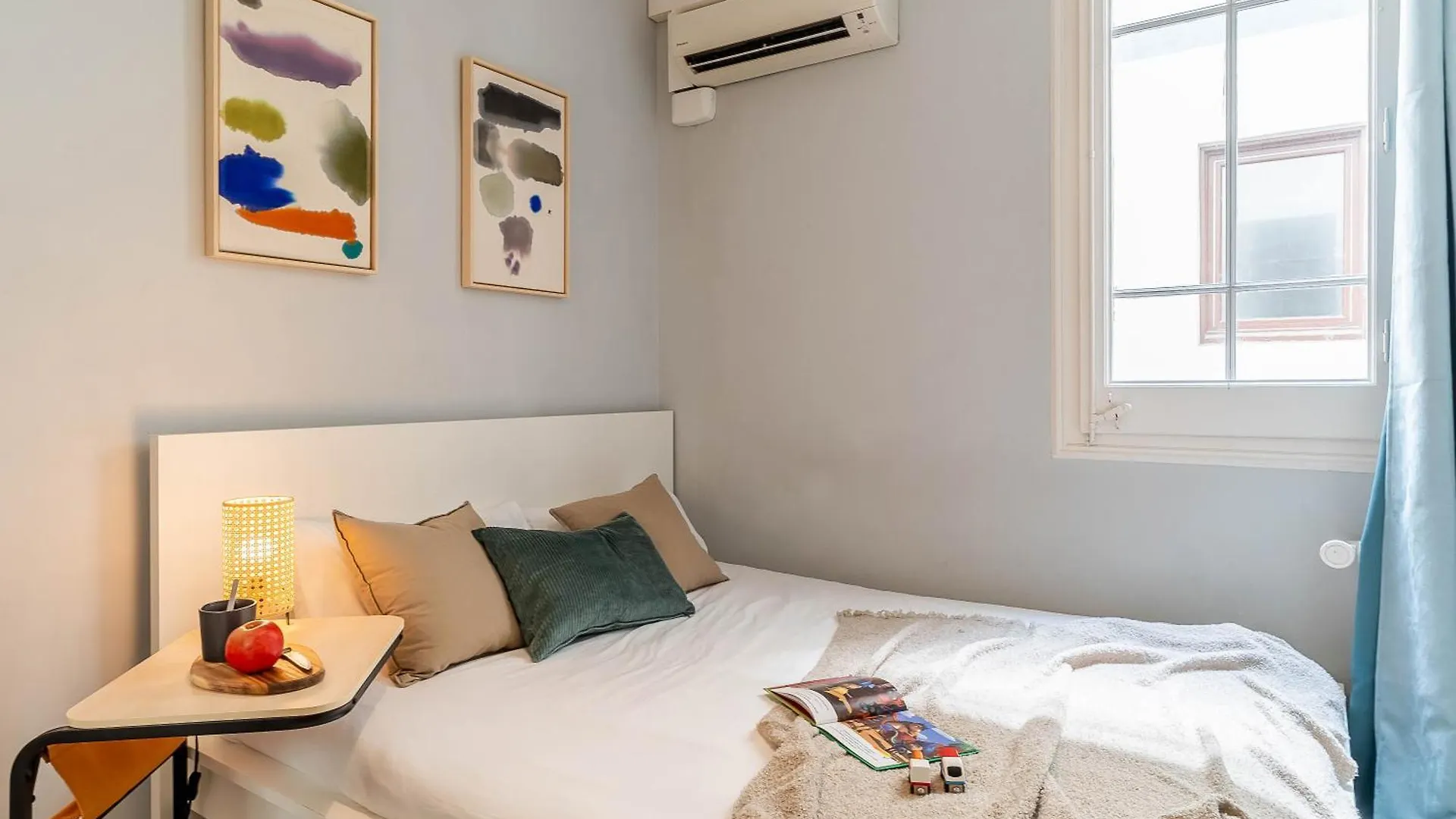 Canela Homes Barcelona Diputacio