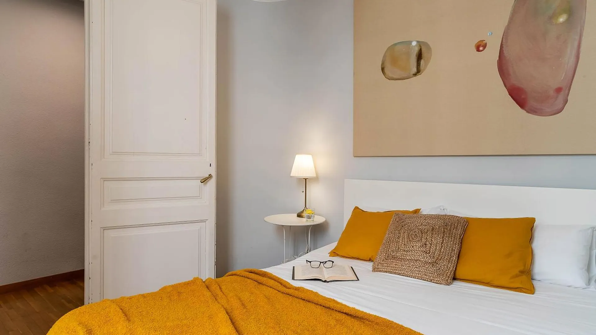 Canela Homes Barcelona Diputacio 0*,