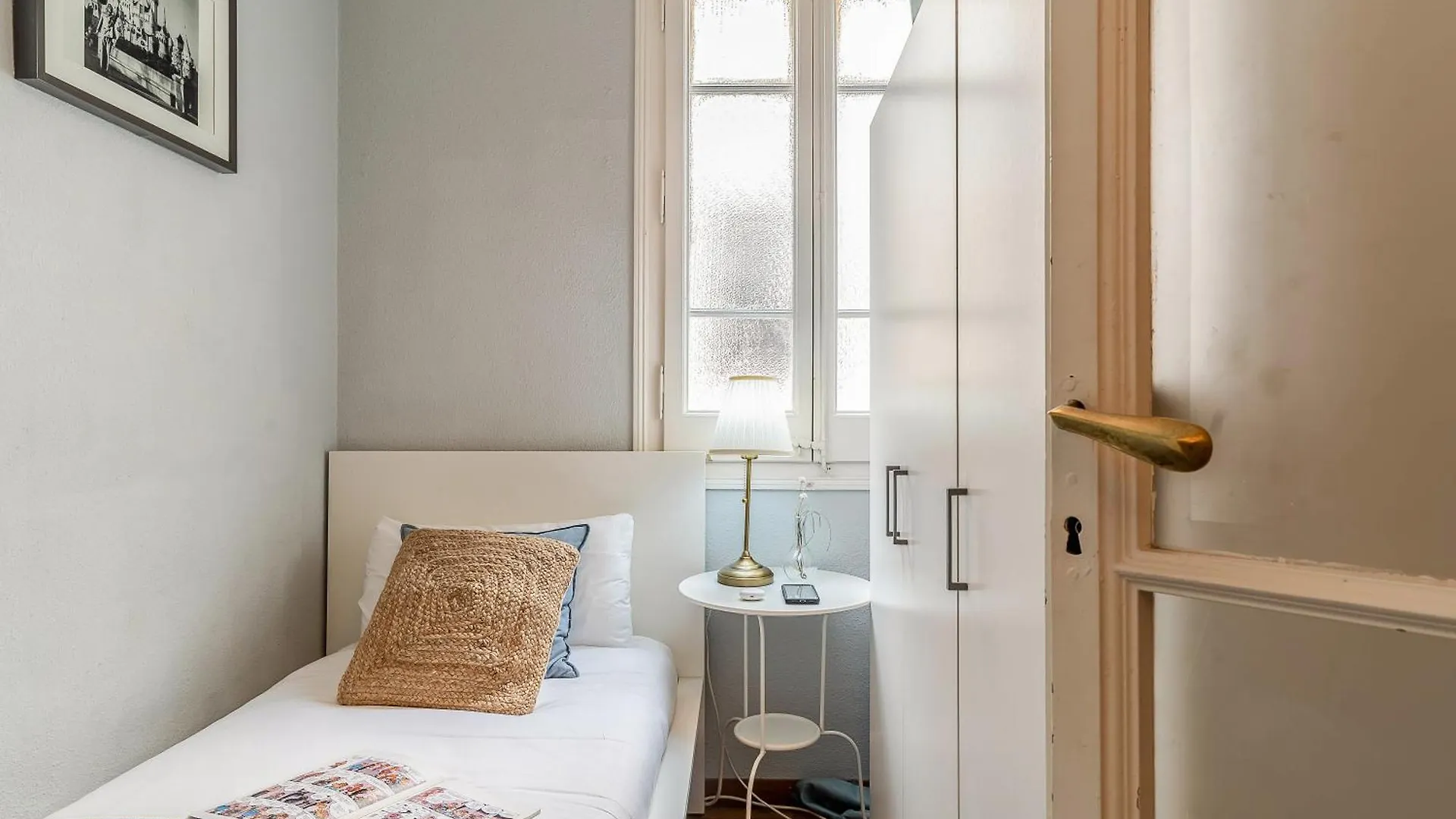 Apartment Canela Homes Barcelona Diputacio